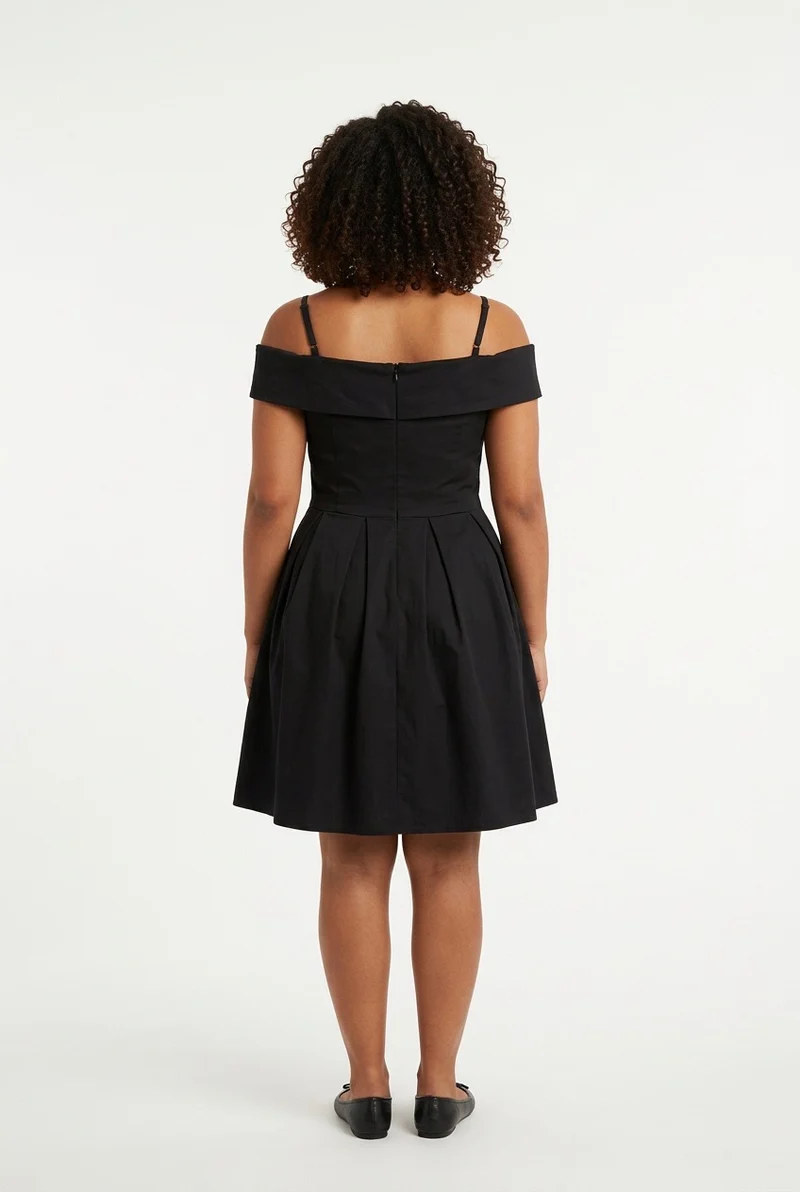 Stylish Sisters Off-Shoulder Strappy Pleated Mini Dress - Black