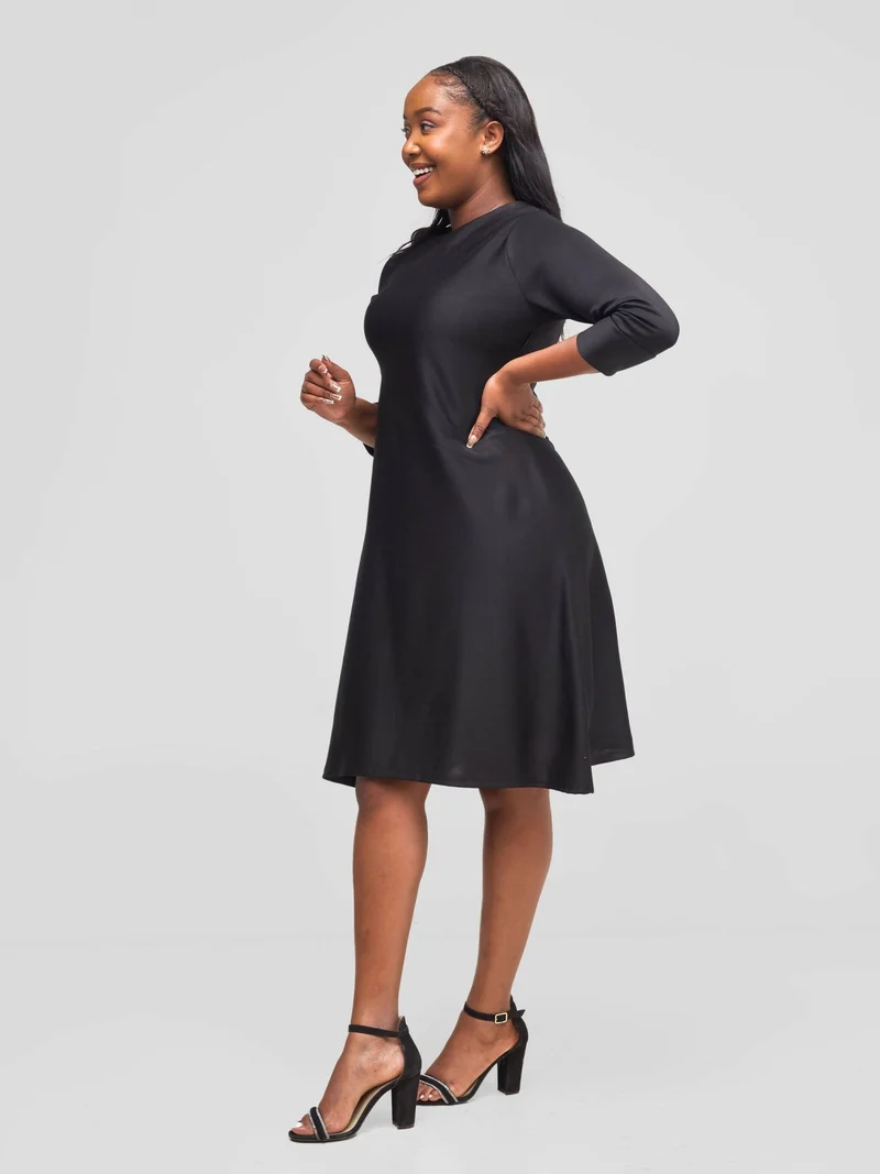 Timyt Urban Wear Decent Elegance Shift Dress - Black