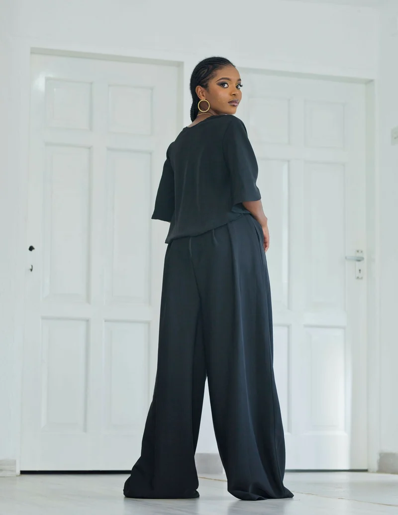 African Yuva Zena Top - Black