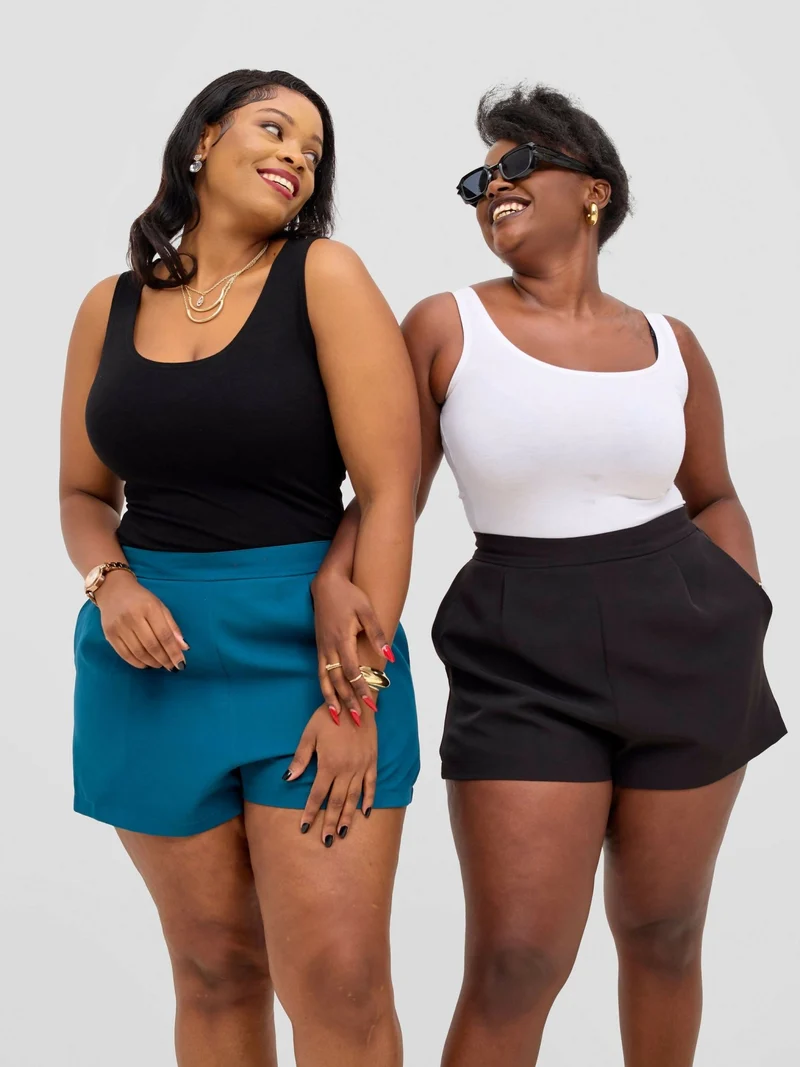 Perfect Treasures Bella Short - Green