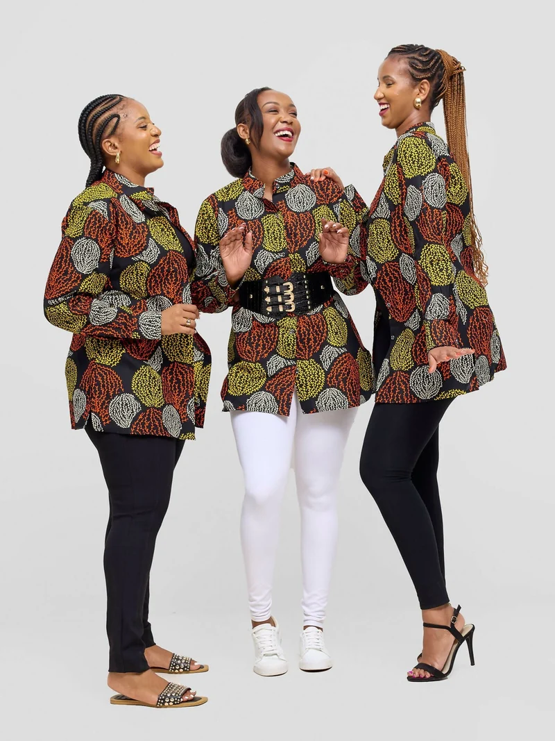 Izulu Serena 2 Top - Black Print