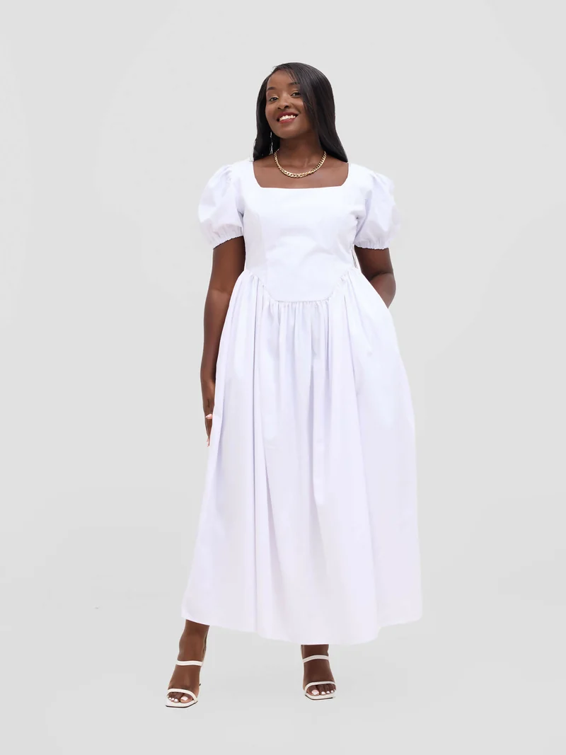 Izulu Mweya Dress - White