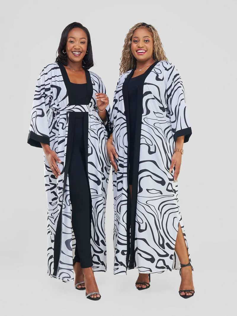 Kimono World Ke Amana Kimono - White / Black Print