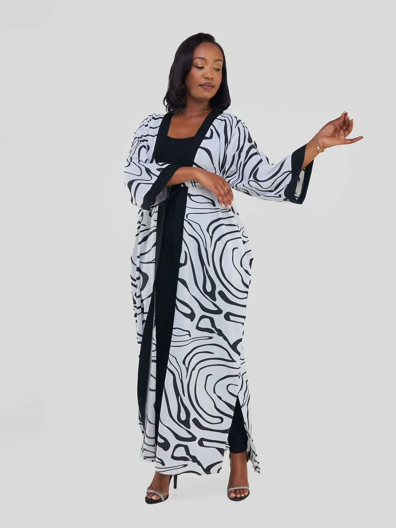 Kimono World Ke Amana Kimono - White / Black Print