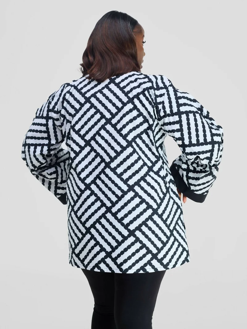 Simbaress Panda Short Kimono - White / Black