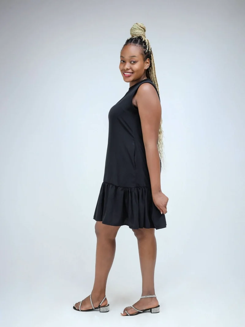 Phyls Collections Leila Sleeveless Shift Knee Length Dress - Black