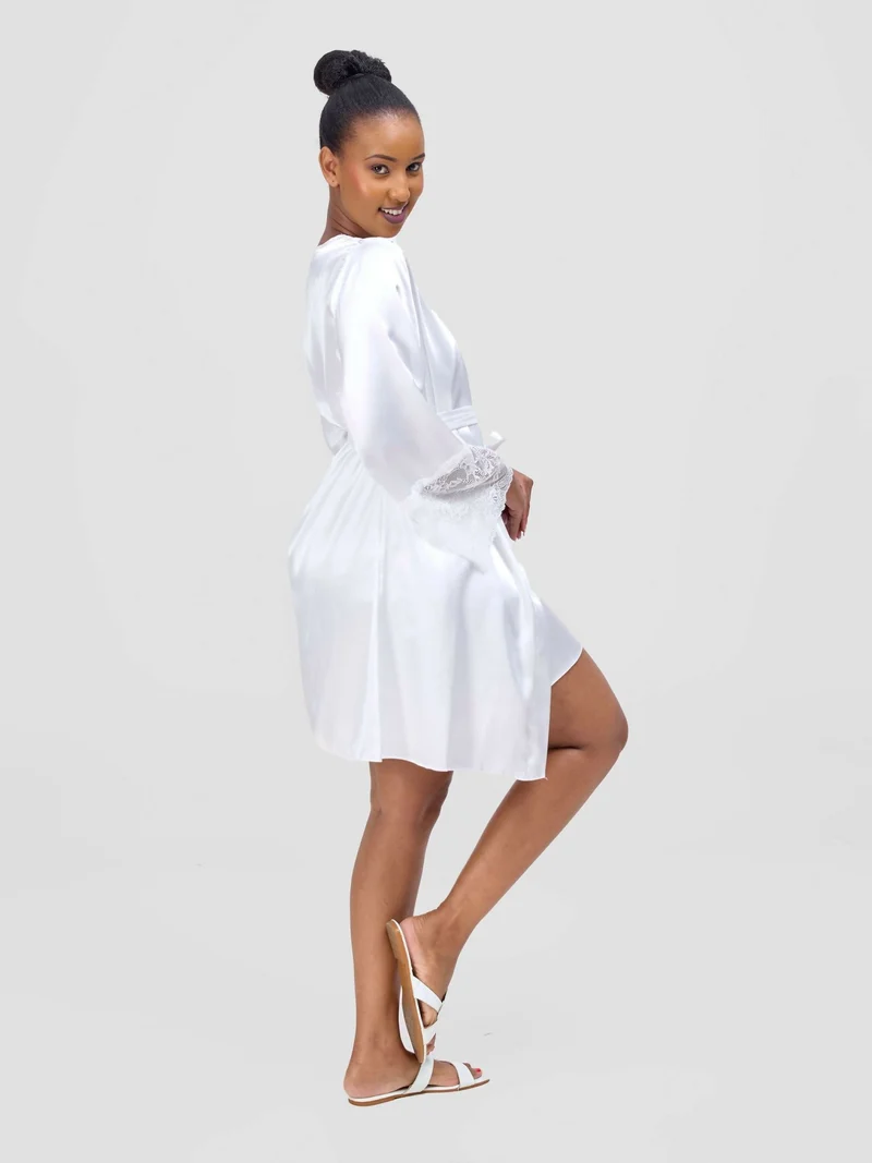 Iristyle Satin Short Robe And Gown Set - White