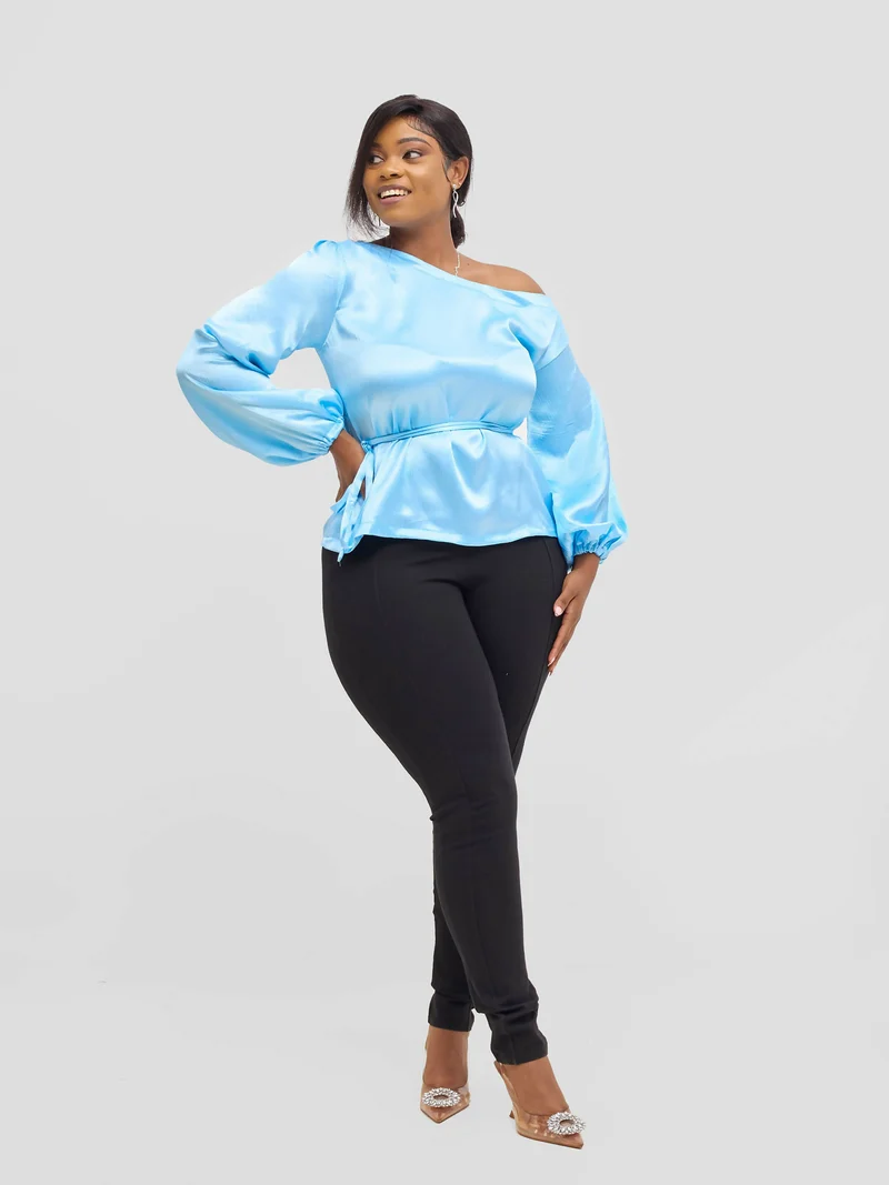 Gravio Fashions Lily Top - Blue