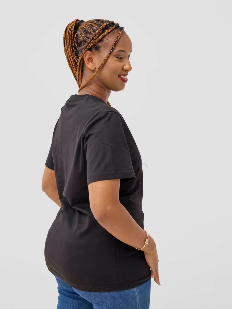 Zuria Fashions Unisex Roundneck T-shirt - Black