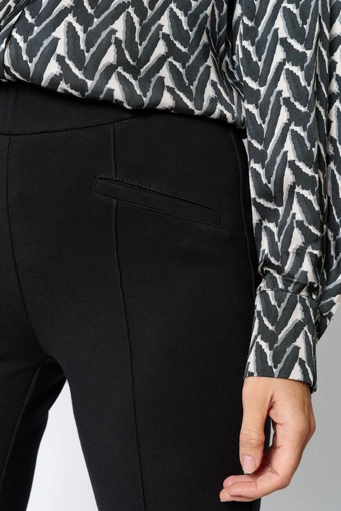 Toni 3/4 Hose schwarz