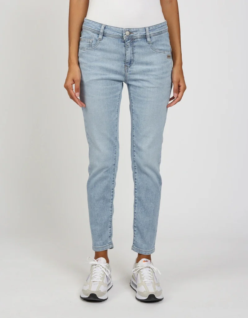Gang 94AMELIE CROPPED - 251_160952-595_7609