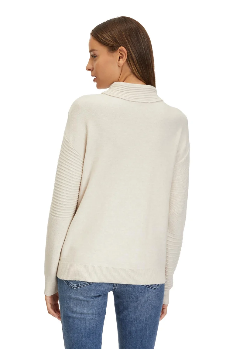 Pullover uni