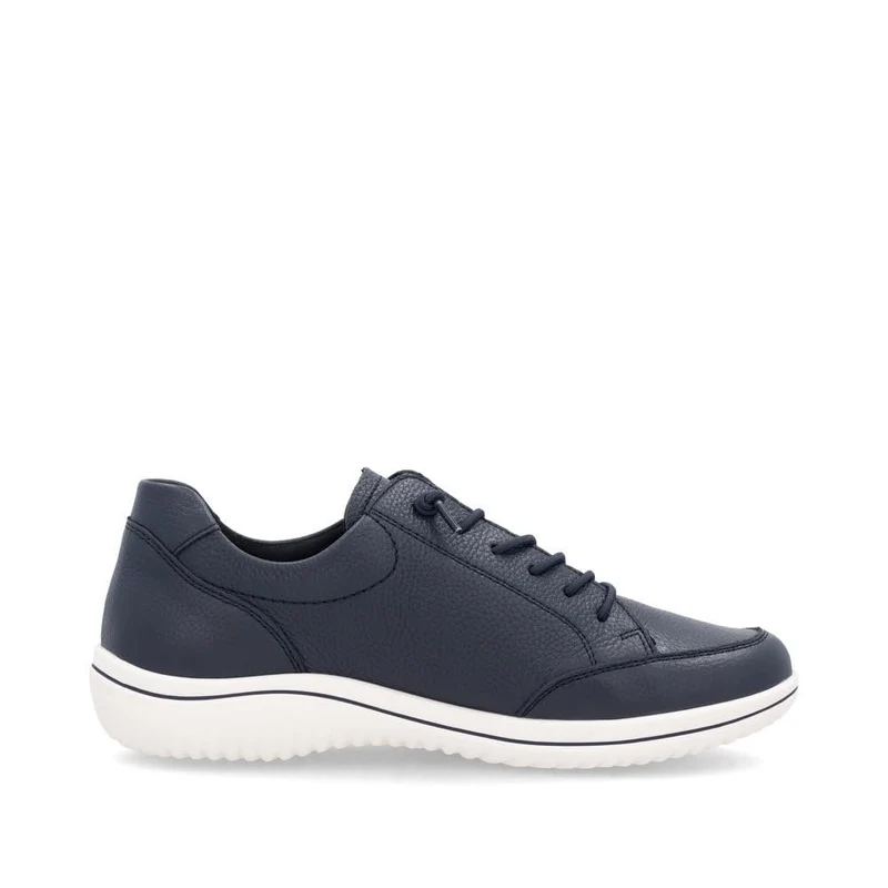 Low-Top Sneaker