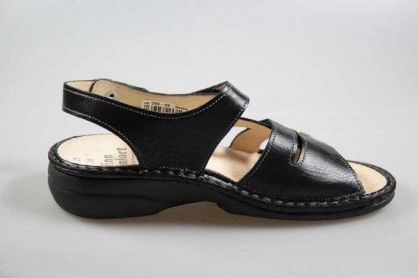 Finn Comfort schwarz