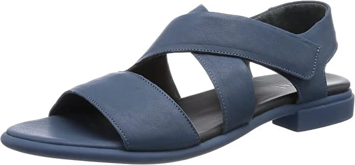 Think Klassische Sandalen