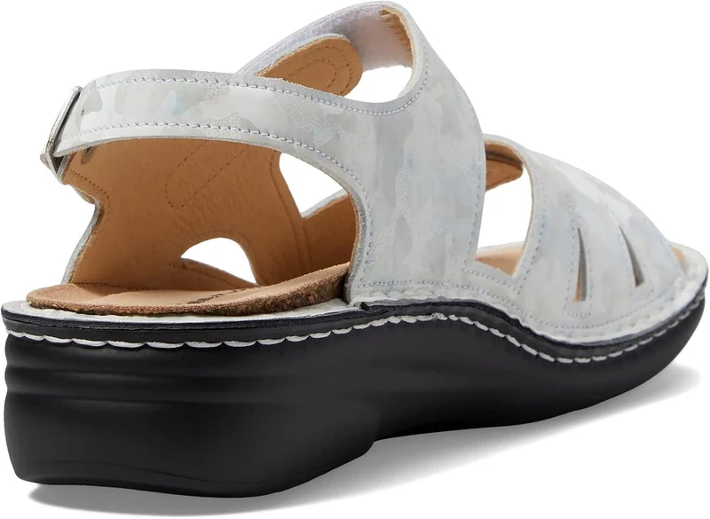 Finn Comfort Sandalen weiß