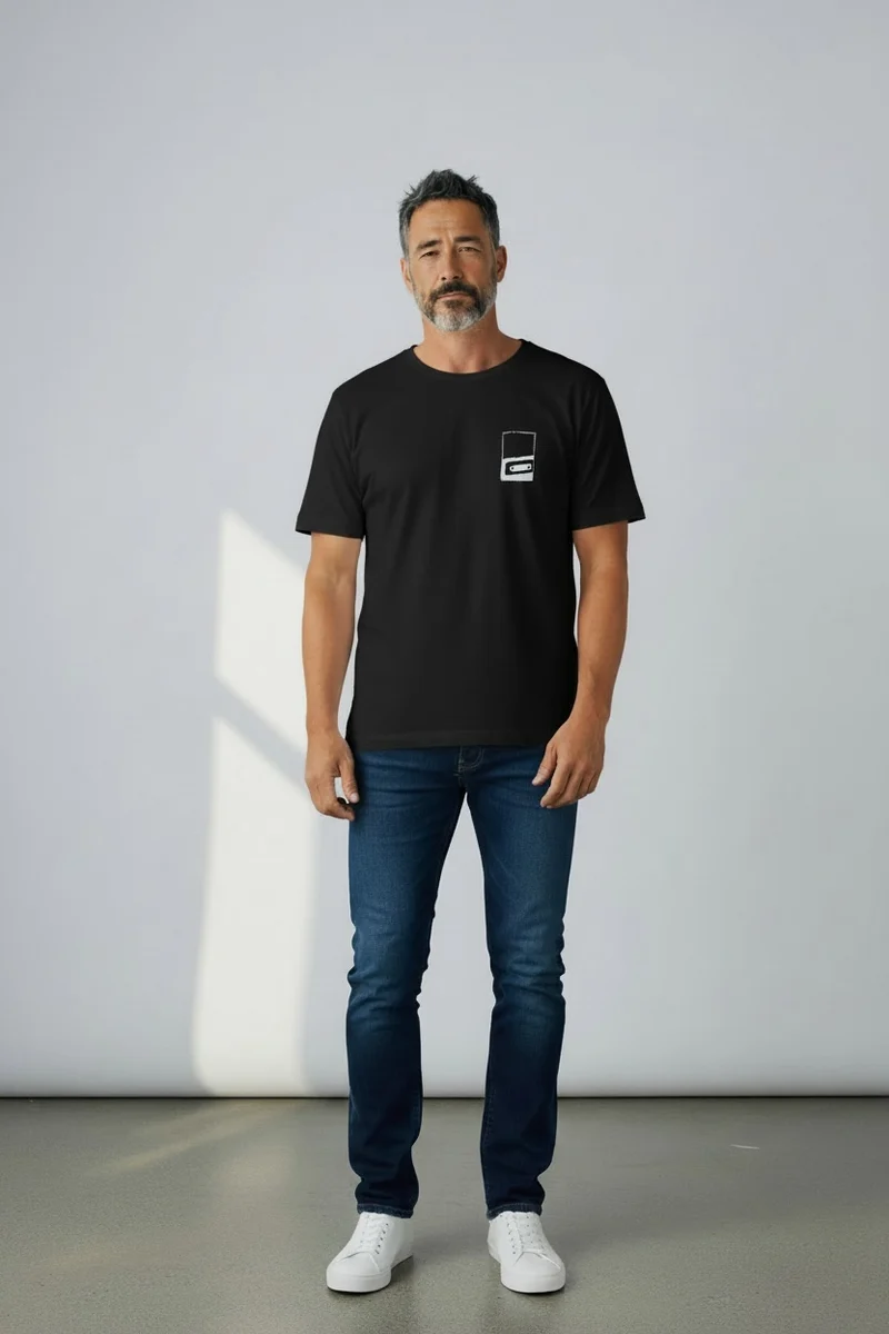 Tape Frame Unisex T-Shirt – handbedruckt