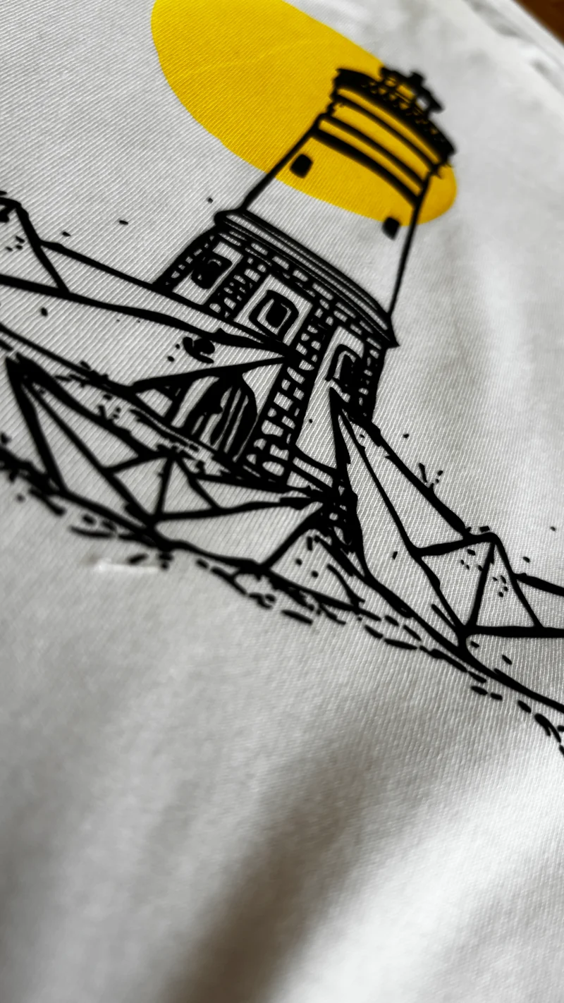 Papierhafen mit Sonne Rolled-Sleeve Damen T-Shirt