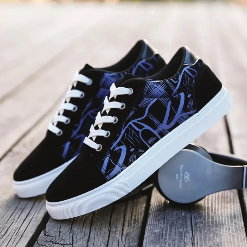 Abstract-Print Low-Top Sneakers