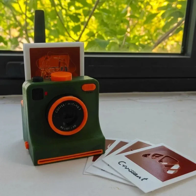 Camera-Shaped Latte Art Stencil Tool