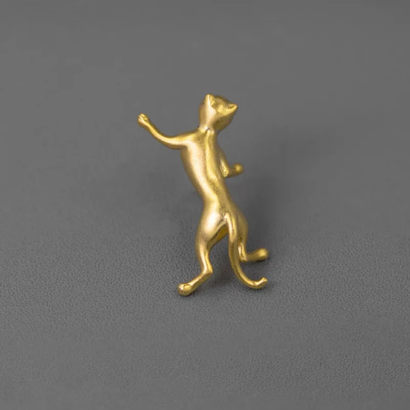 Climbing Cat Brooch