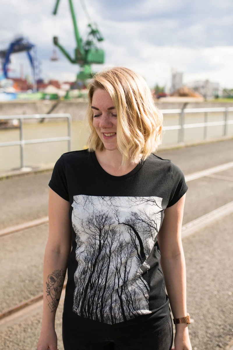 Forest Rolled-Sleeve Damen T-Shirt – Black