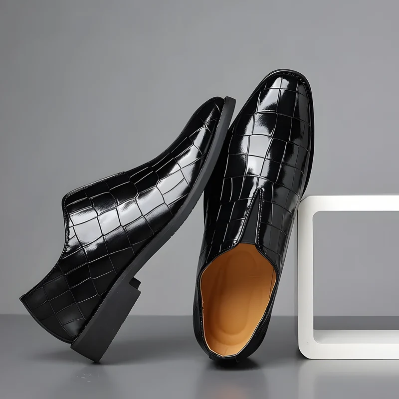 Men's Textured Slip-On Shoes