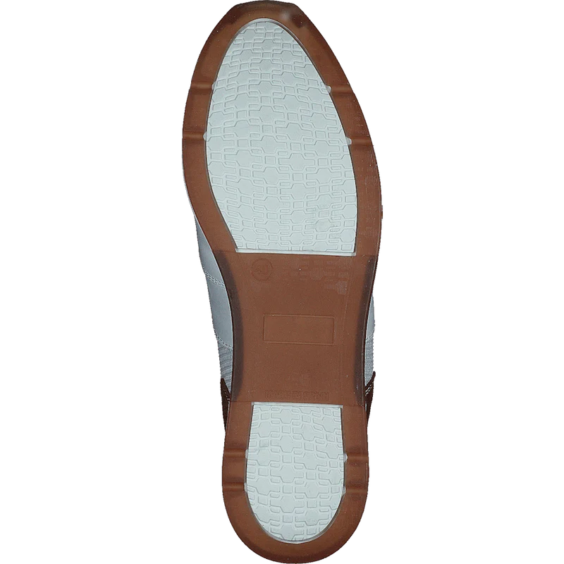 Thea Camel