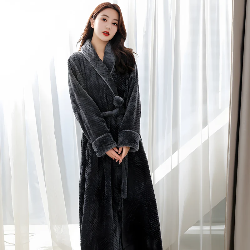 Women's Plush Hooded Bathrobe