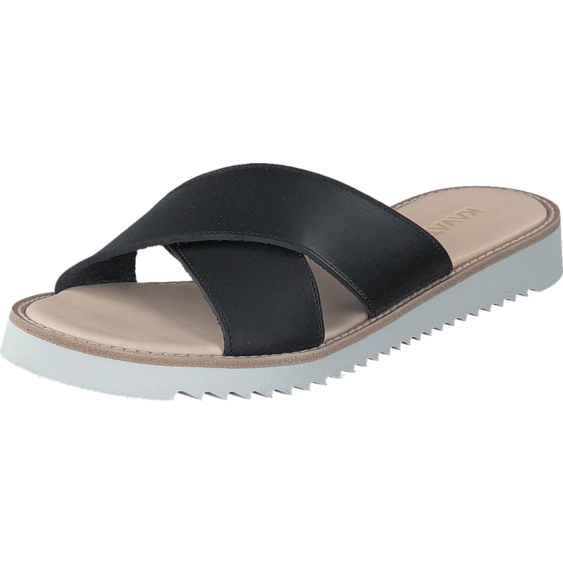 Axamo EP Black