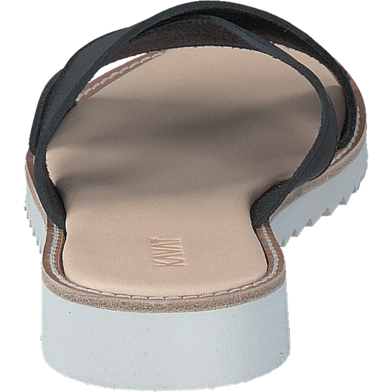 Axamo EP Black