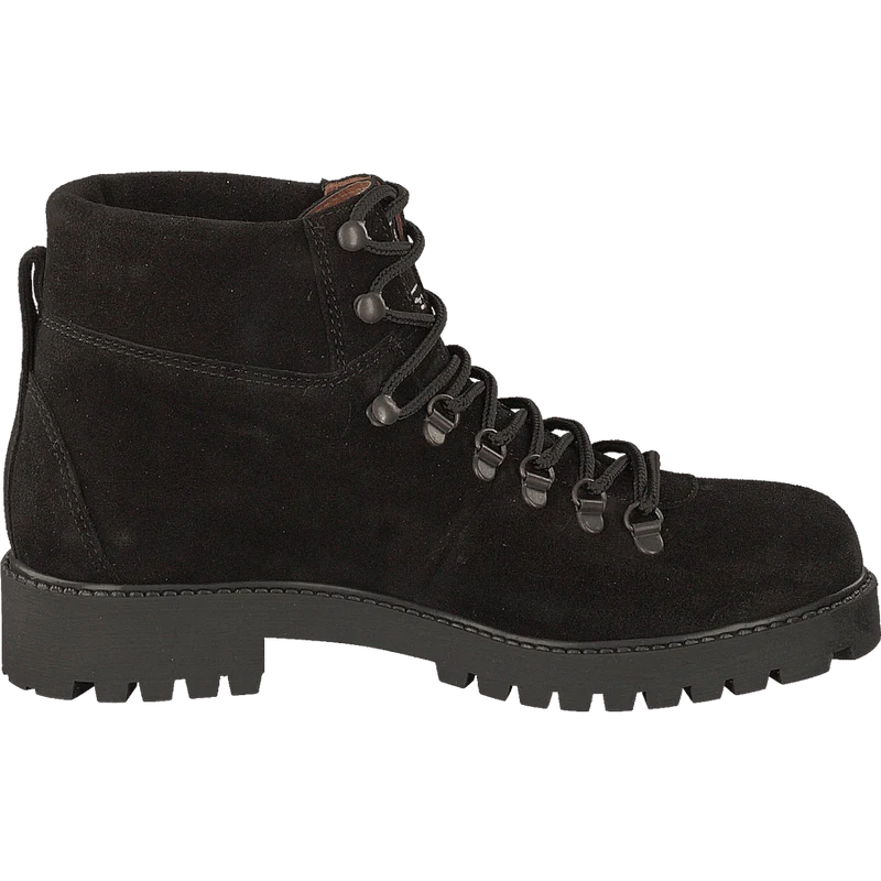 Chris Boots Black