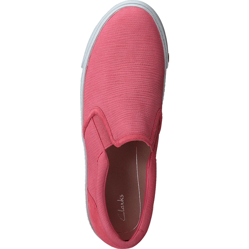 Glove Puppet Coral Nubuck