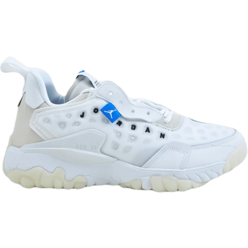 Jordan Delta 2