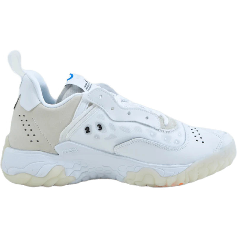 Jordan Delta 2