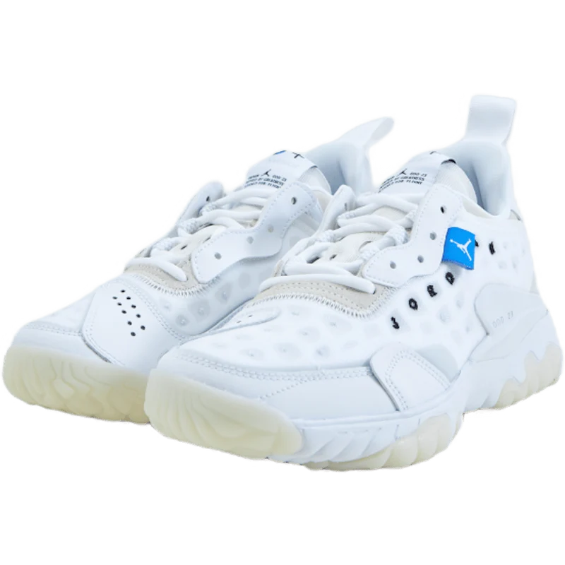 Jordan Delta 2