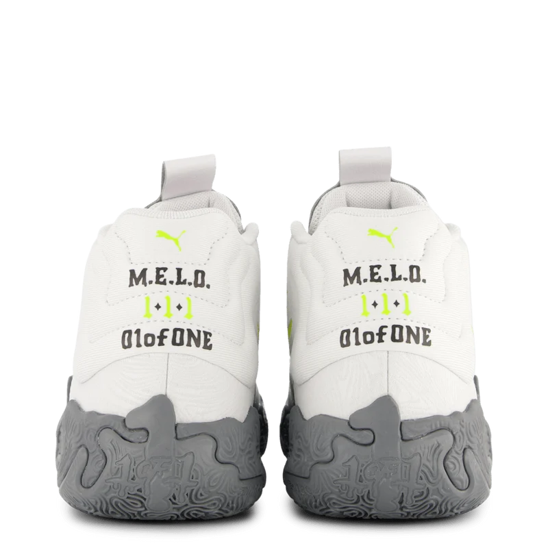 Mb.03 Hills Feather Gray-lime Smash