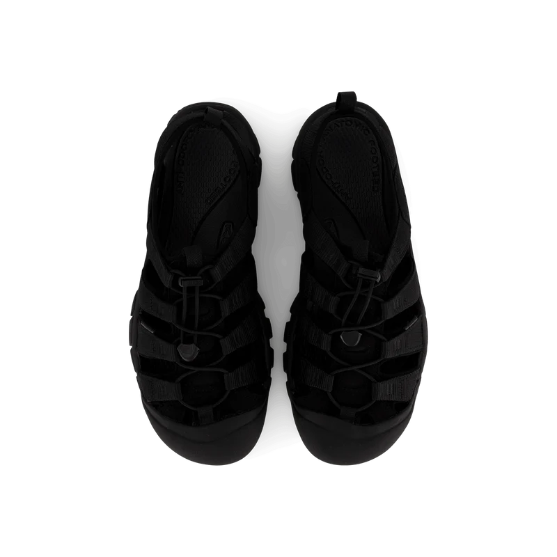 Newport H2 Triple Black