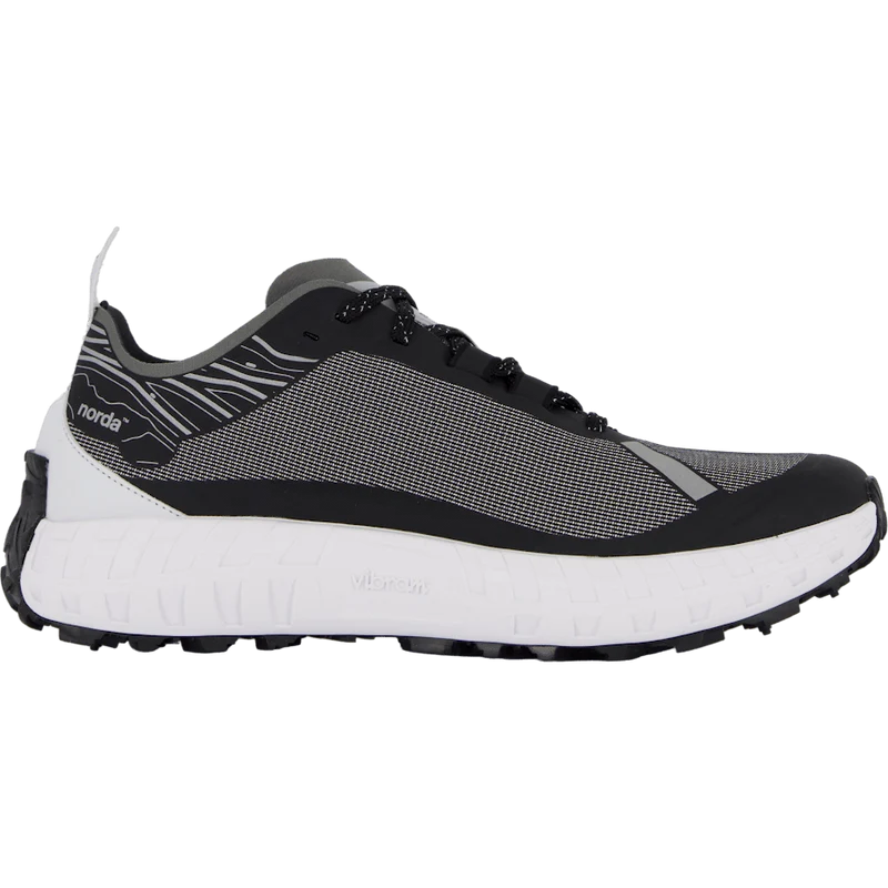 Norda N001 Black/white