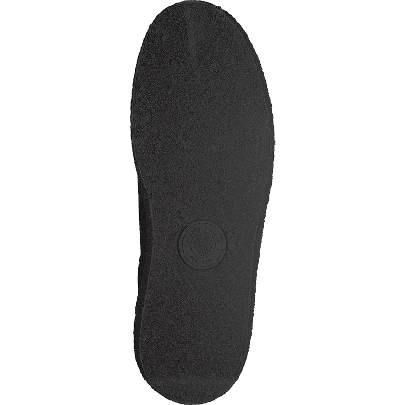 Bony Black
