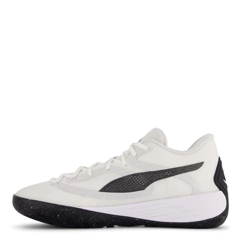 Stewie 2 Team White
