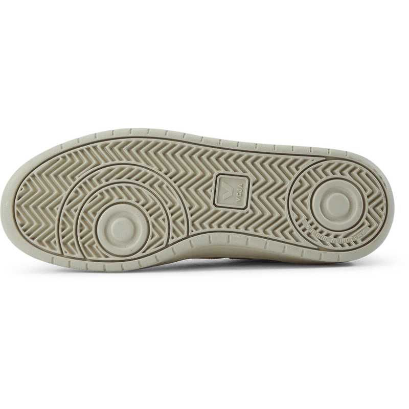 V-10 Chromefree Leather Extra White