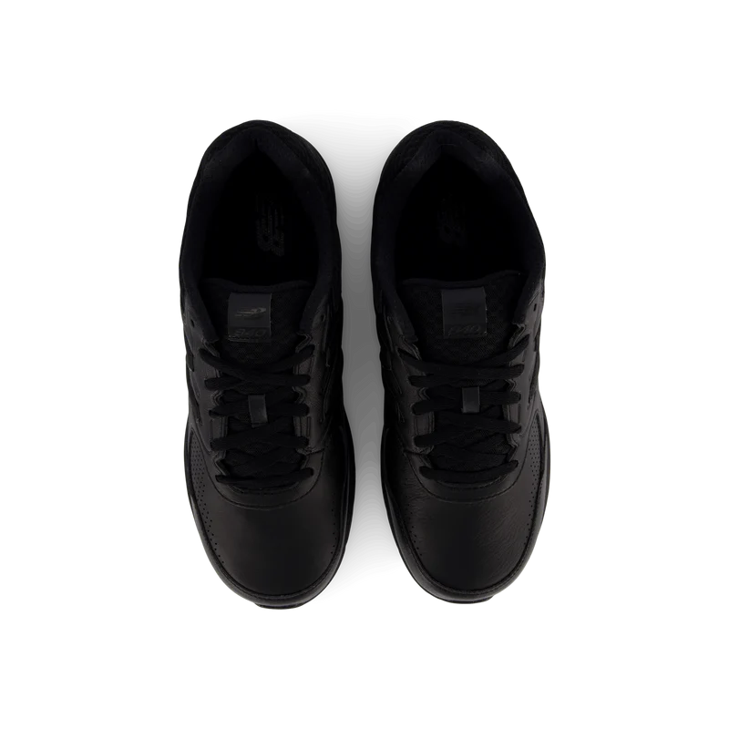 MW840 4E Wide Black