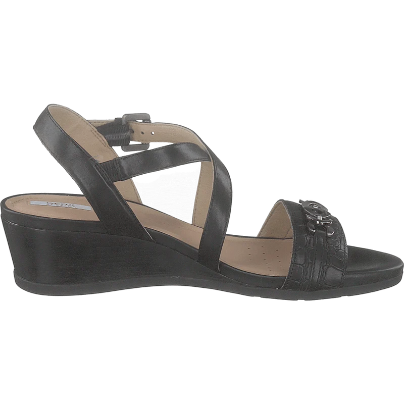 D Marykarmen Black