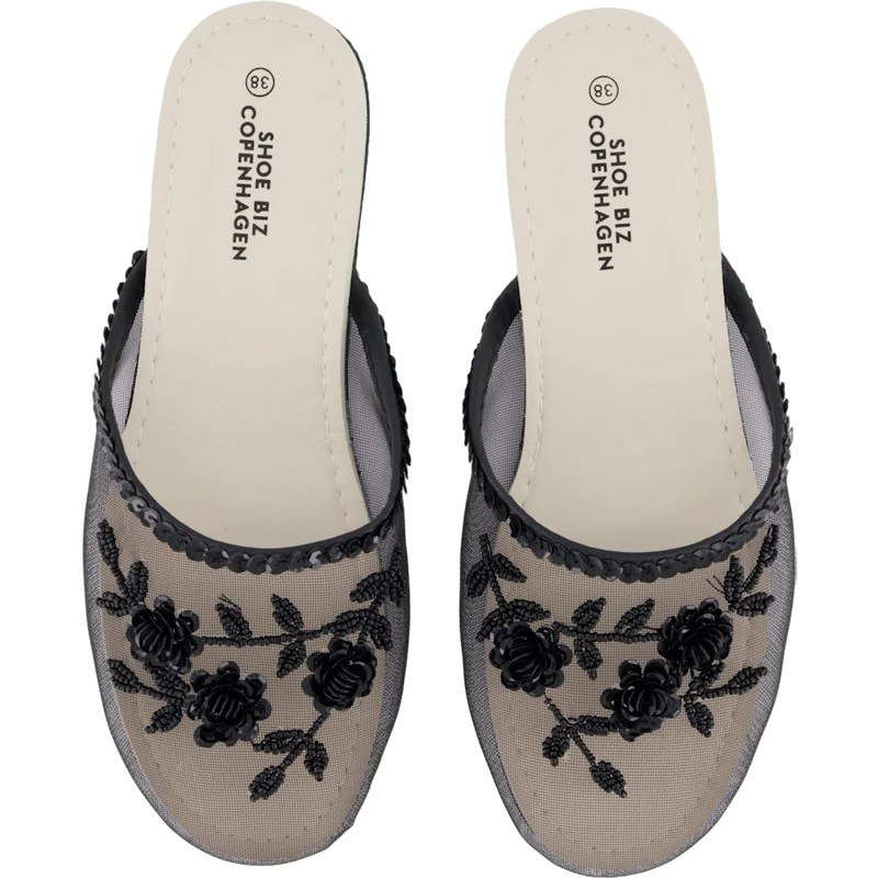 Pomona Black