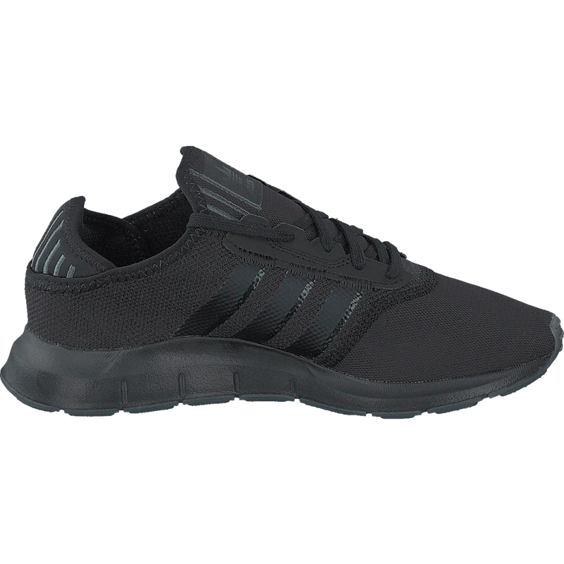 Swift Run X Core Black / Black Blue Metallic / Carbon