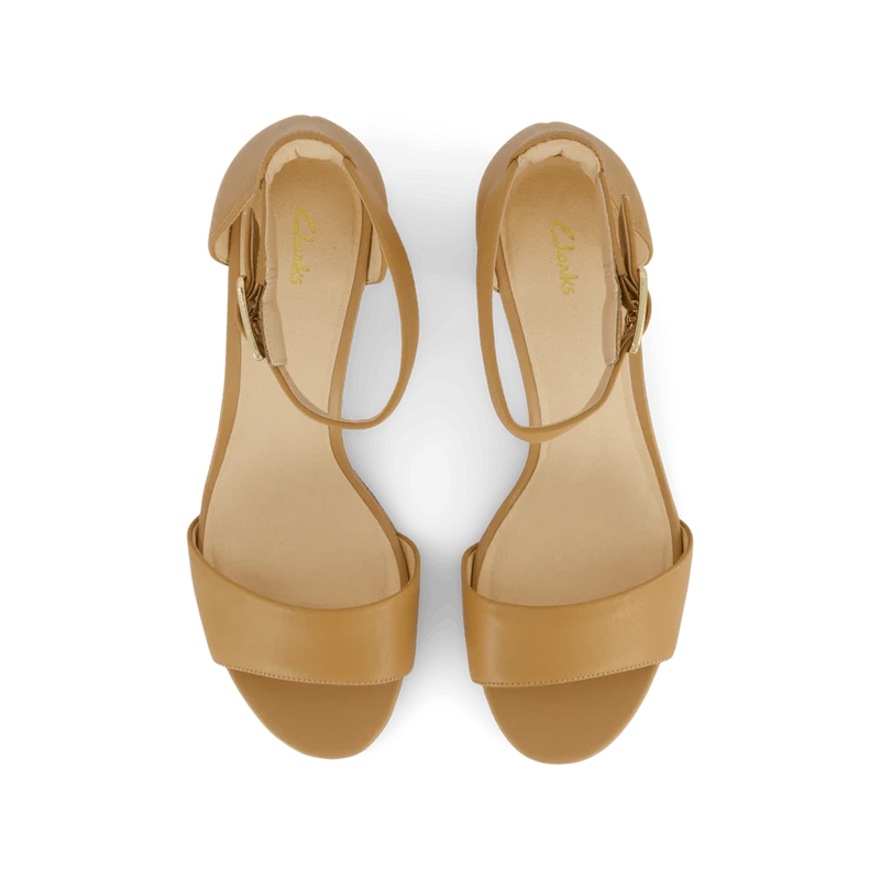 Deva Mae Camel Leather