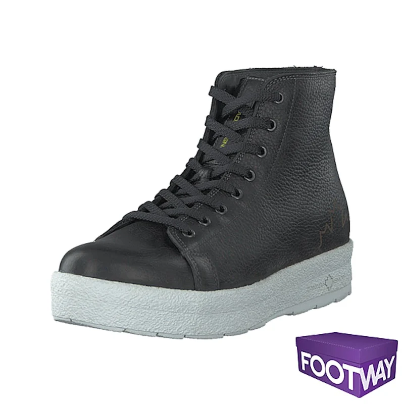 Mount Baker Lace Up Black