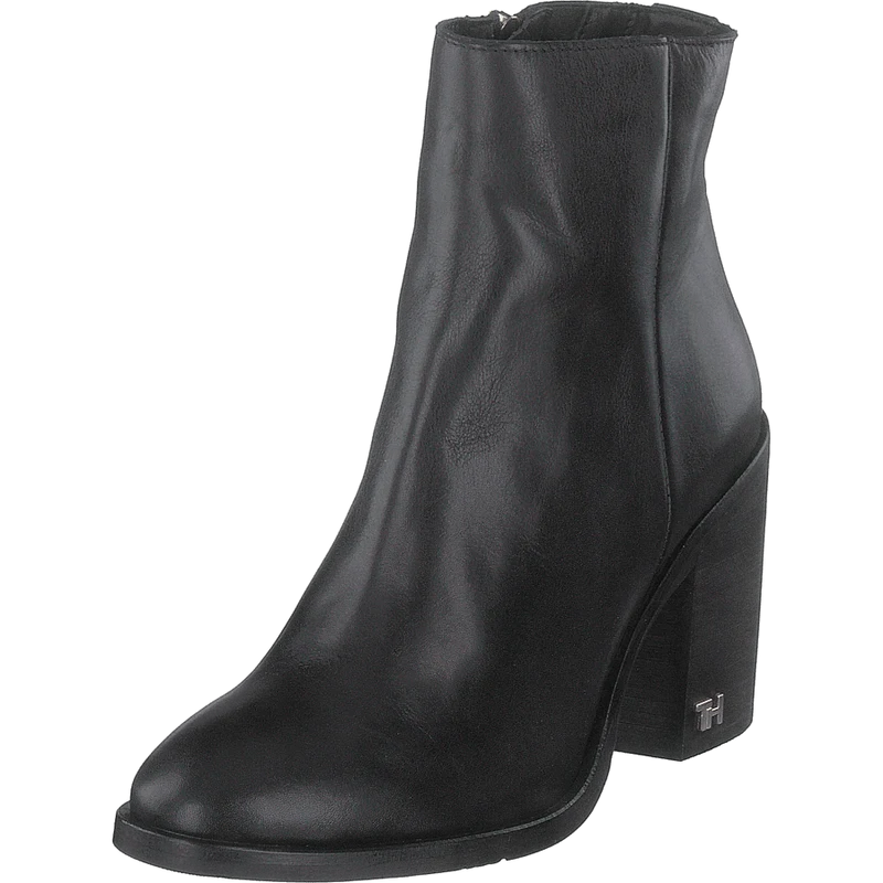 Mono Color Heeled Black