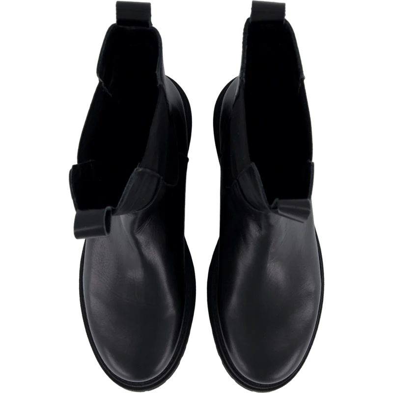 Prima Vaca Alfa / Polido Black